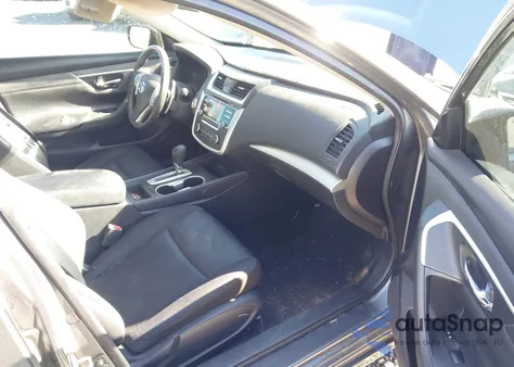 2016 Nissan Altima 2.5 Sr from USA, damaged, VIN 1N4AL3AP5GC142447